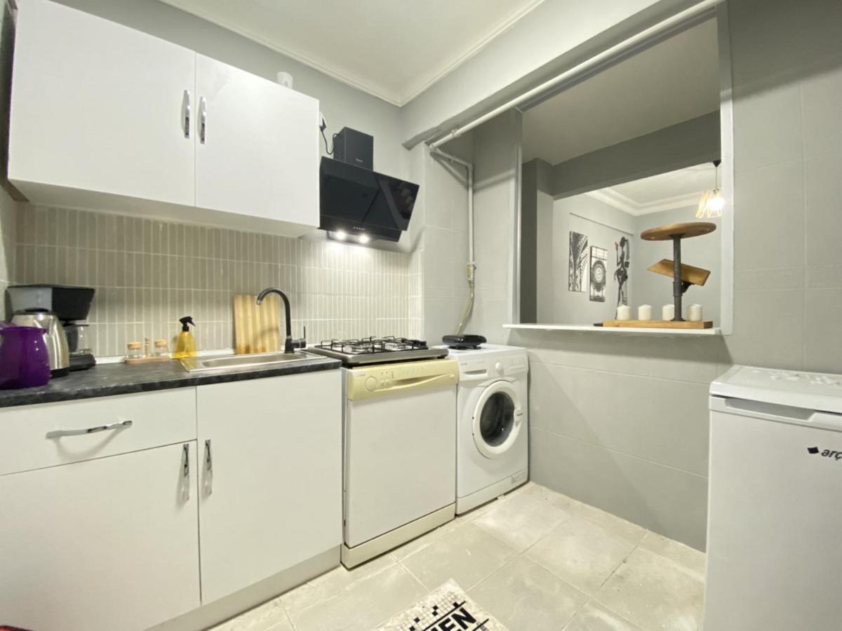 דירות איסטמבול Charming Flat With Balcony In Sinanpasa Besiktas מראה חיצוני תמונה